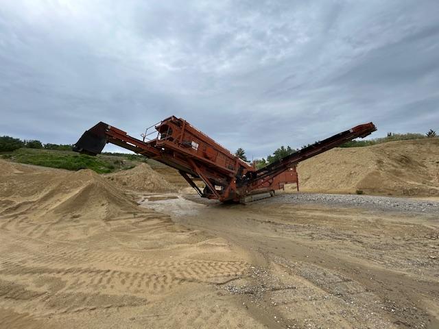 Crushing/recycling TEREX FINLAY 694 Supertrack