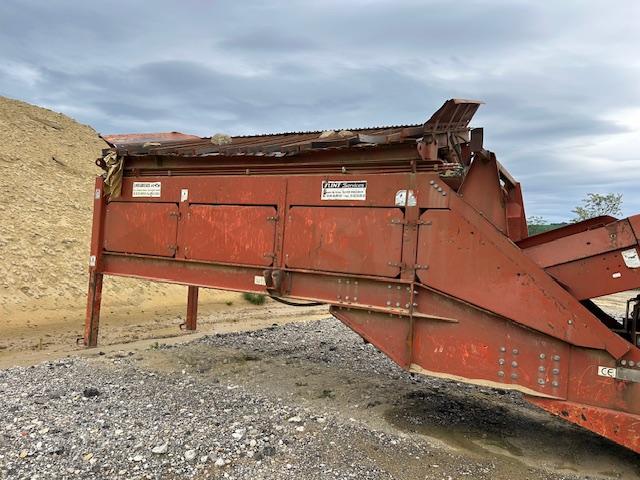 Crushing/recycling TEREX FINLAY 694 Supertrack