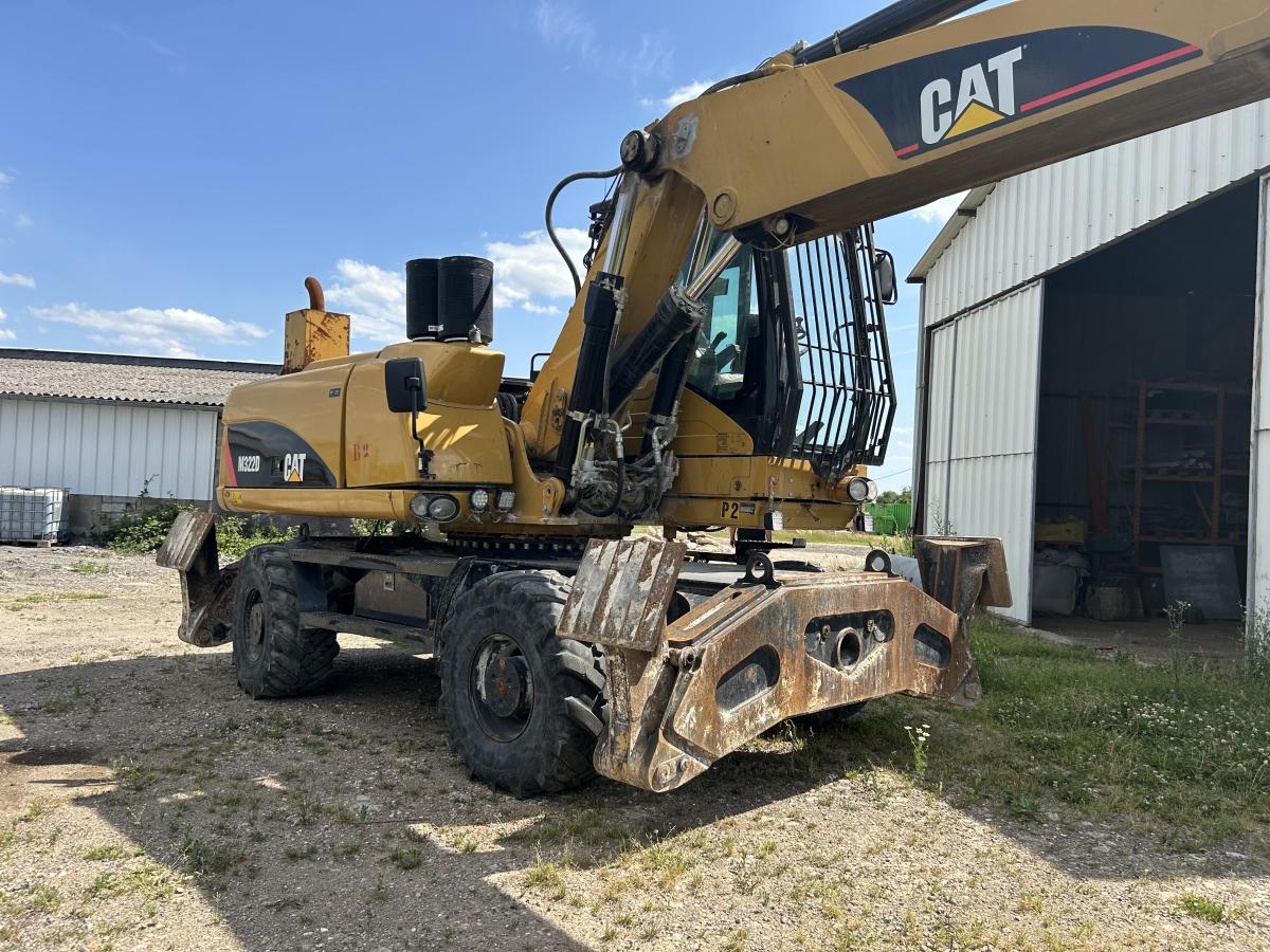 Excavadora Caterpillar M322D VAH