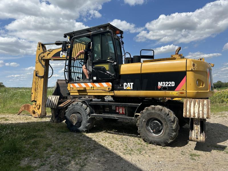 Excavadora Caterpillar M322D VAH