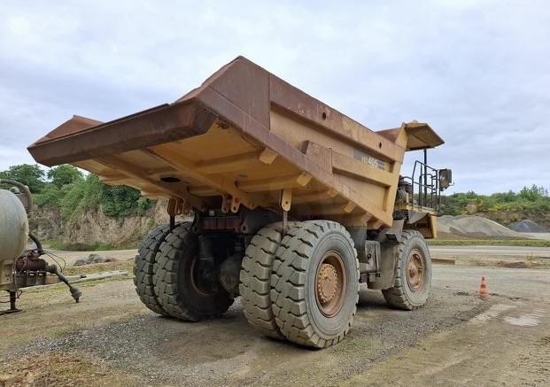 dumper Komatsu HD405-7