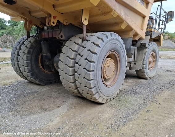 Photo Komatsu HD405-7  image 6/12