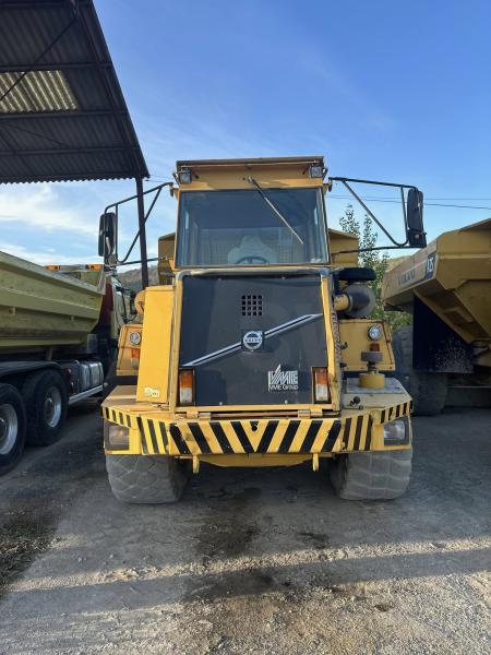 Tombereau Volvo A 25 C