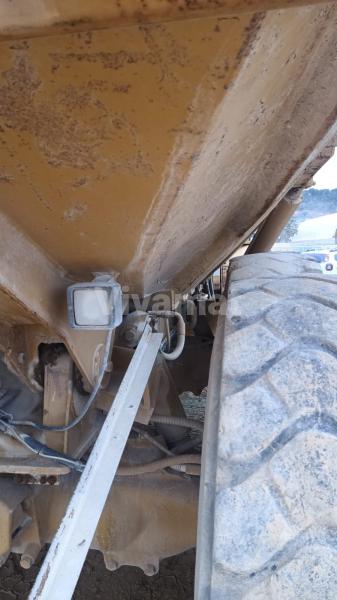 dumper Caterpillar D350C