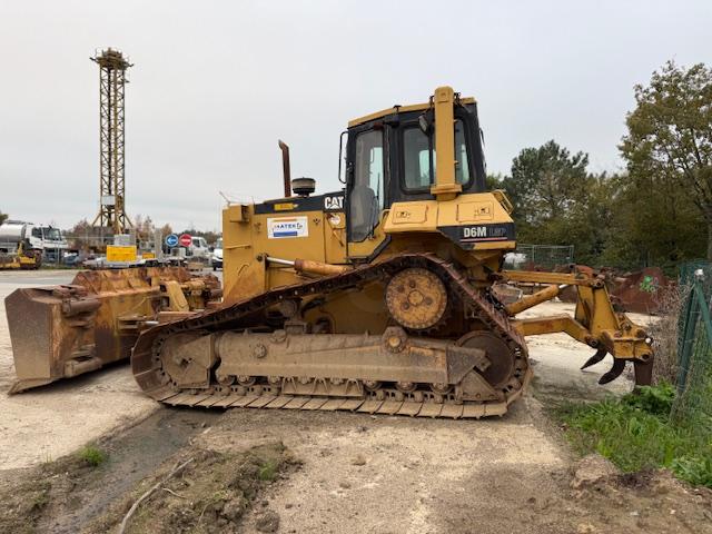 Bulldozer Caterpillar D6M LGP Bulldozer sur chenilles