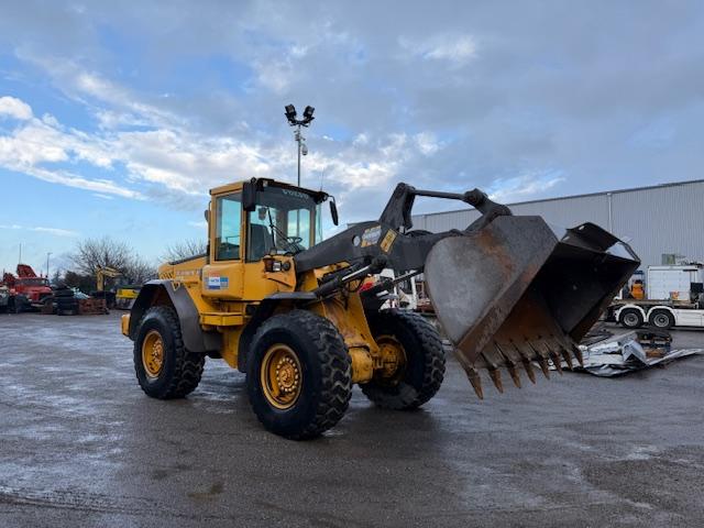 Chargeuse Volvo L 70 E Chargeuse sur pneus