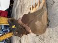 Pelle New Holland E 215 Pelle sur chenilles