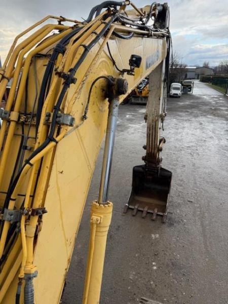 Pelle Komatsu PC160LC8 Pelle sur chenilles