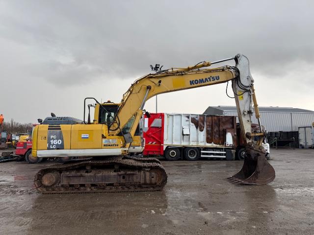 Pelle Komatsu PC160LC8 Pelle sur chenilles