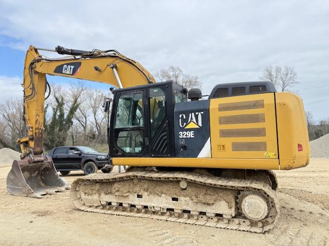 Pelle Caterpillar 329E Pelle sur chenilles