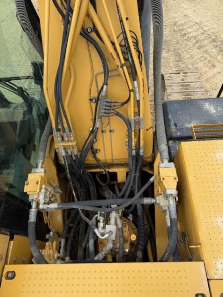 Pelle Caterpillar 329E Pelle sur chenilles