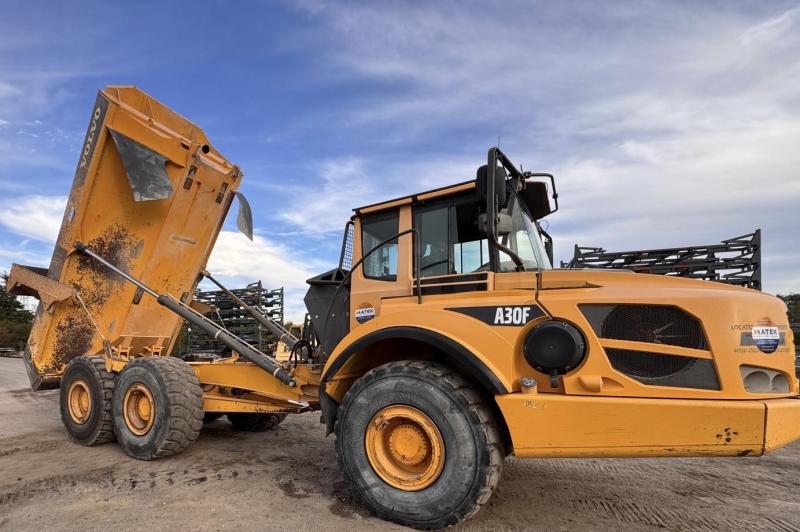 Tombereau Volvo A 30 F Tombereau articulé