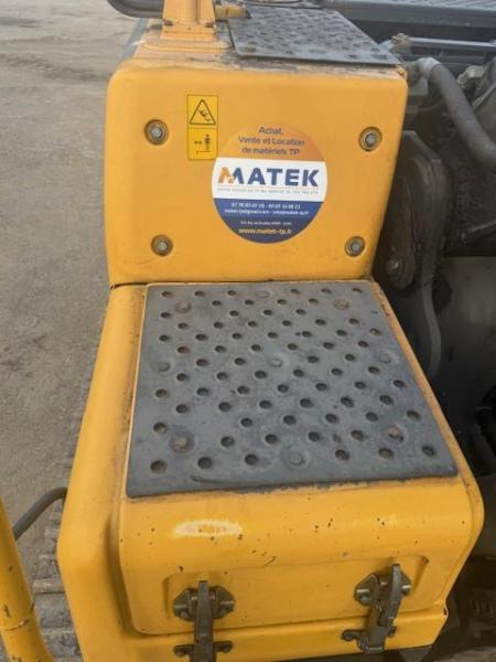 Pelle Volvo EC220 D Pelle sur chenilles