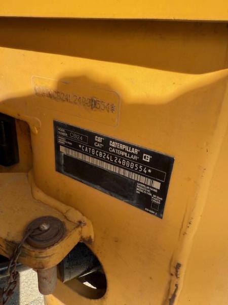 Compacteur Caterpillar CB24 Compacteur tandem