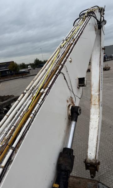 Pelle Caterpillar M325D MH Pelle sur pneus