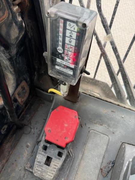 Pelle Caterpillar M325D MH Pelle sur pneus