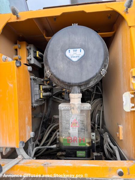 Photo Volvo EC300 D  image 16/33