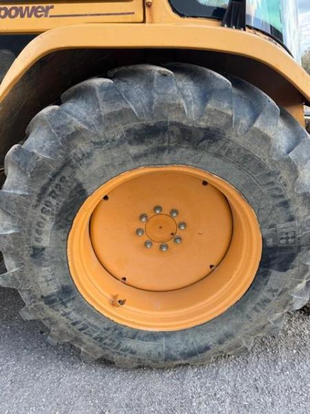 Tractopelle Case 580K Tractopelle rigide