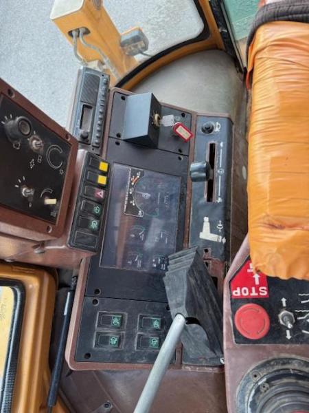 Tractopelle Case 580K Tractopelle rigide