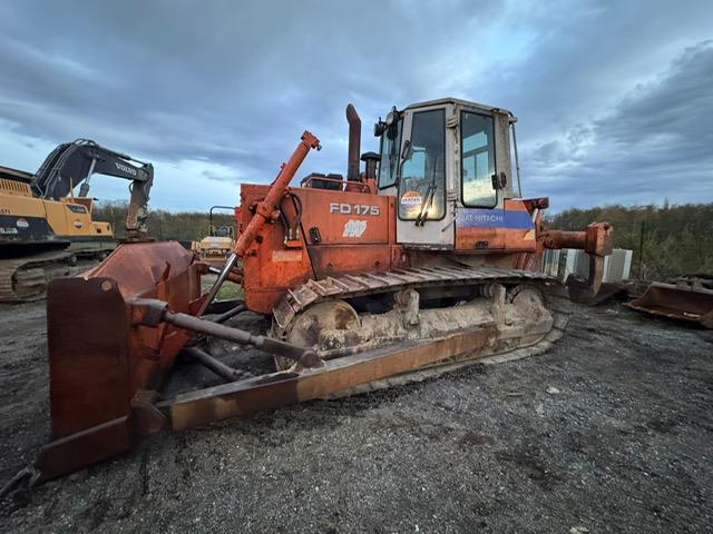Bulldozer Fiat-Hitachi FD 175 Bulldozer sur chenilles