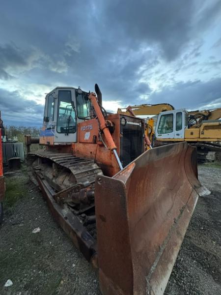 Bulldozer Fiat-Hitachi FD 175 Bulldozer sur chenilles