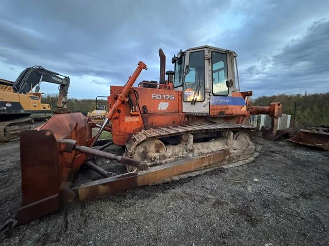 Bulldozer Fiat-Hitachi FD 175 Bulldozer sur chenilles