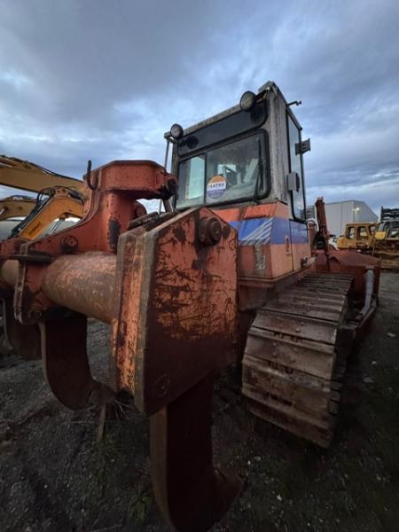 Bulldozer Fiat-Hitachi FD 175 Bulldozer sur chenilles