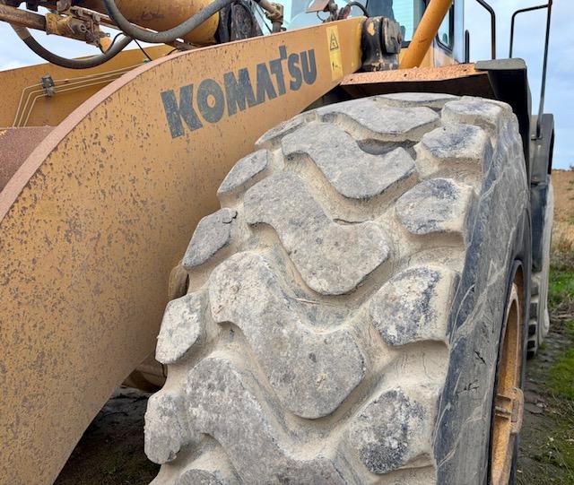 Chargeuse Komatsu WA470-5 Chargeuse sur pneus