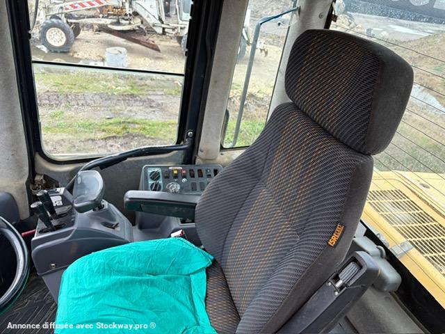 Photo Komatsu WA470-5  image 9/19