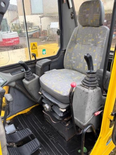 Pelle Komatsu PC110 Pelle sur chenilles