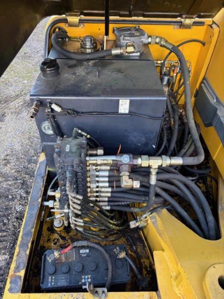 Pelle Komatsu PC110 Pelle sur chenilles