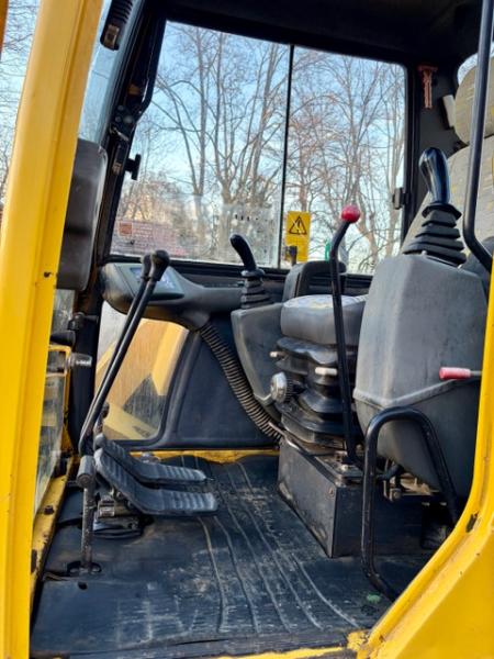Pelle Komatsu PC110 Pelle sur chenilles