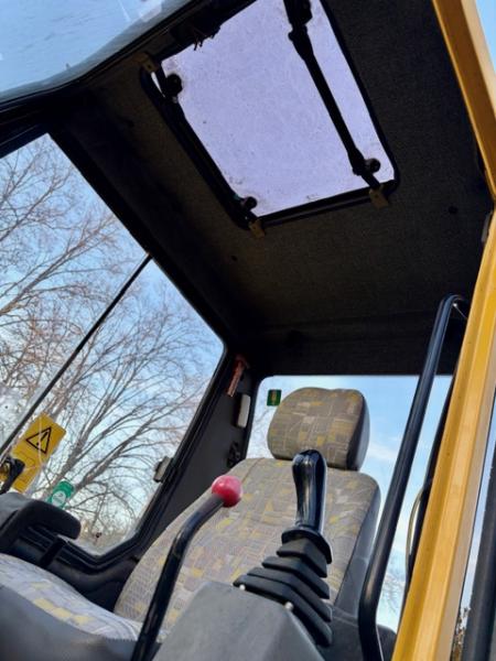 Pelle Komatsu PC110 Pelle sur chenilles
