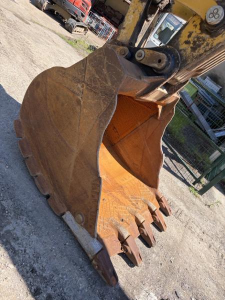 Pelle Caterpillar 336EL Pelle sur chenilles