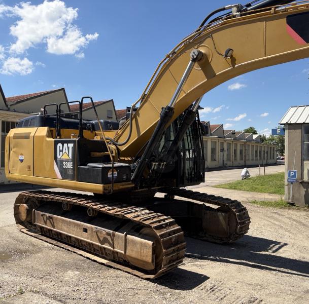 Pelle Caterpillar 336EL Pelle sur chenilles