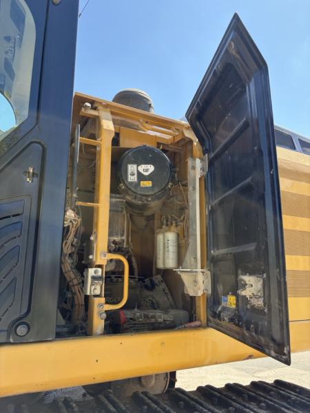 Pelle Caterpillar 336EL Pelle sur chenilles