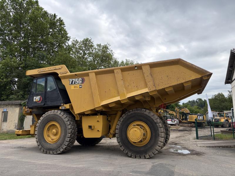 Tombereau Caterpillar 775G Tombereau rigide