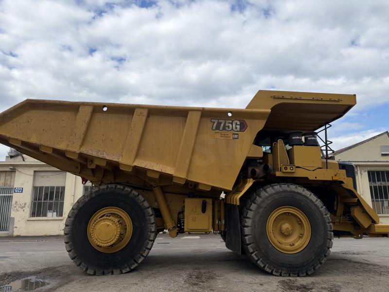 Tombereau Caterpillar 775G Tombereau rigide