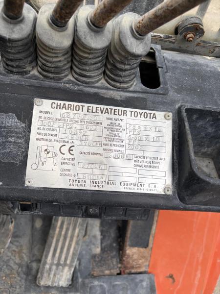 Chariot élévateur Toyota 7FBCU30 Chariot diesel