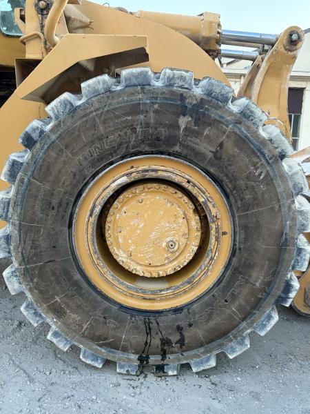 Chargeuse Caterpillar 988F II Chargeuse sur pneus