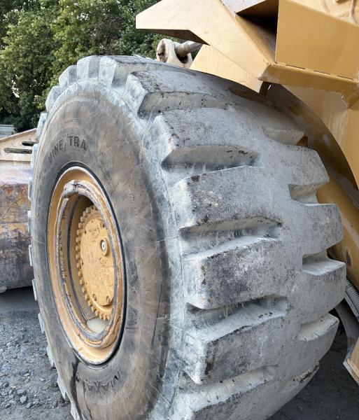 Chargeuse Caterpillar 988F II Chargeuse sur pneus