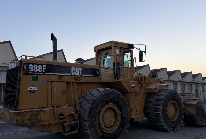 Chargeuse Caterpillar 988F II Chargeuse sur pneus