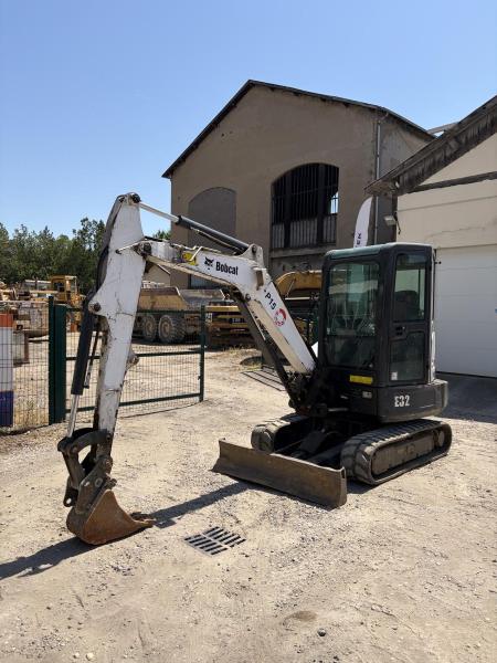 Pelle Bobcat E32 Mini-pelle