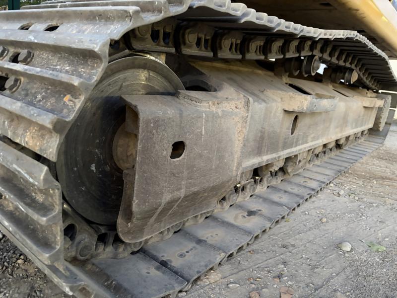 Pelle Komatsu PC210-LC Pelle sur chenilles