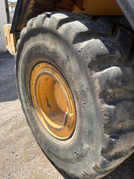 Tombereau Volvo A 30 C 6x6 Tombereau articulé