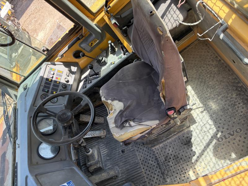 Tombereau Volvo A 30 C 6x6 Tombereau articulé
