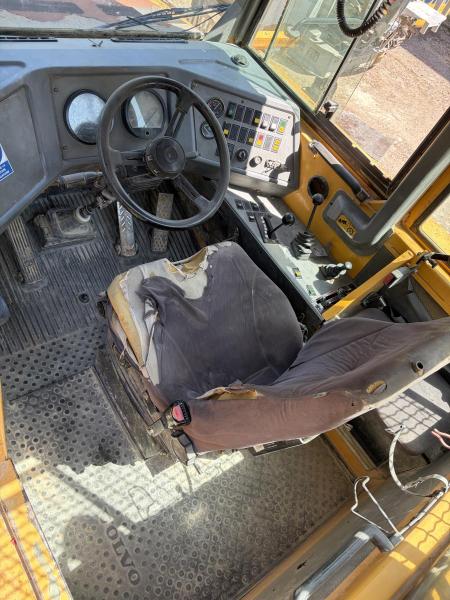 Tombereau Volvo A 30 C 6x6 Tombereau articulé