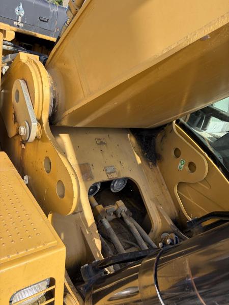 Pelle Caterpillar 345DL Pelle sur chenilles