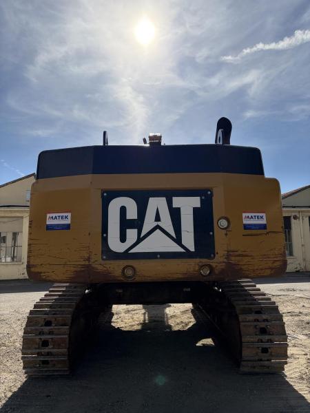Pelle Caterpillar 345DL Pelle sur chenilles