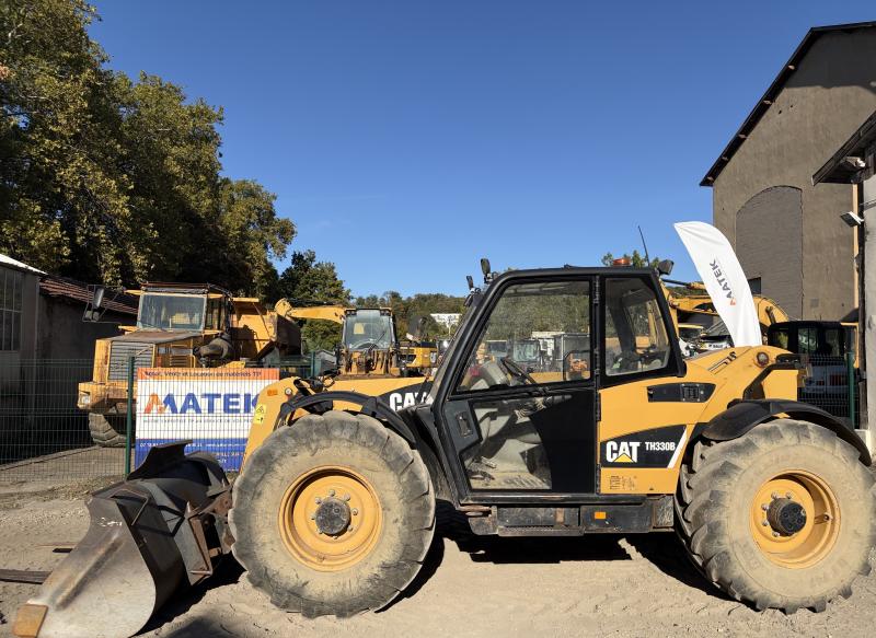 Chariot télescopique Caterpillar TH330B Chariot télescopique fixe